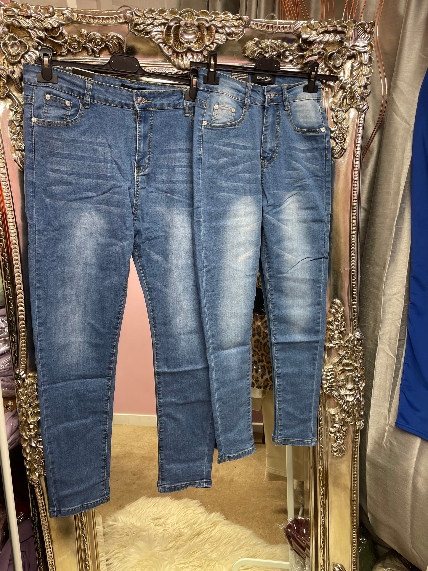 Denim skinny jeans (UK6-20)