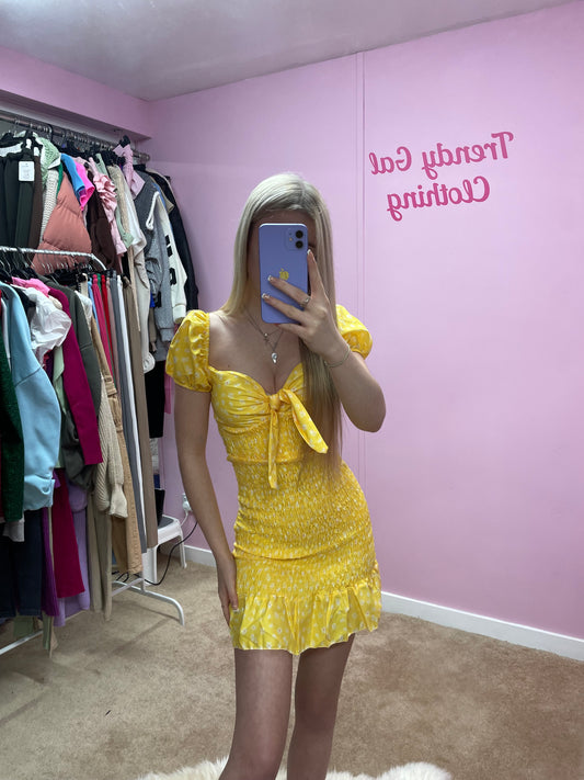 Yellow puff shoulder shirred bodycon dress (UK6-14)